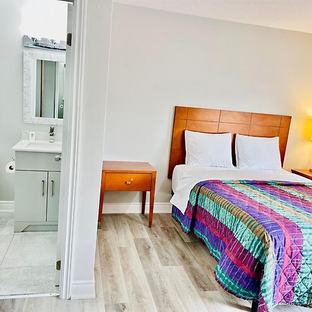 Brant Inn Брантфорд Экстерьер фото